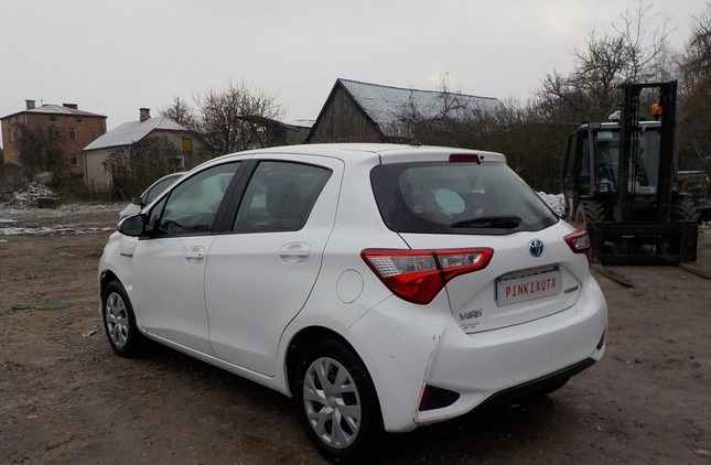 Toyota Yaris cena 34900 przebieg: 30137, rok produkcji 2018 z Ożarów Mazowiecki małe 326